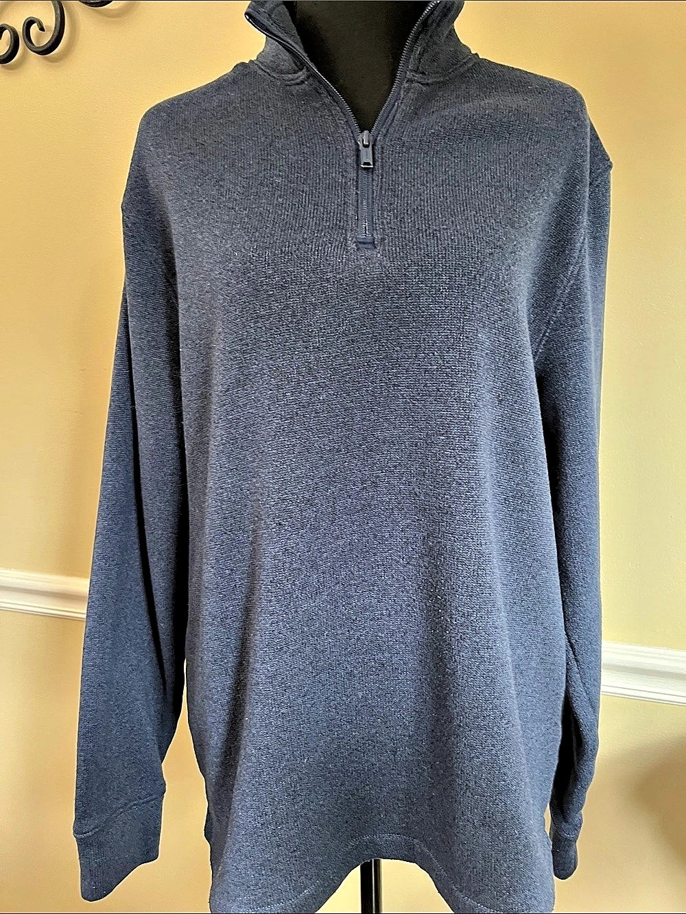 Old Navy Men's Quarter-Zip Pullover in Navy Blue Size Large Like New